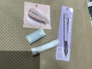 トンボ鉛筆 Monoシリーズ Pitスティックのり スモーキーカラー 1958年創業 鹿児島で文具と雑貨を販売 文具のしんぷく